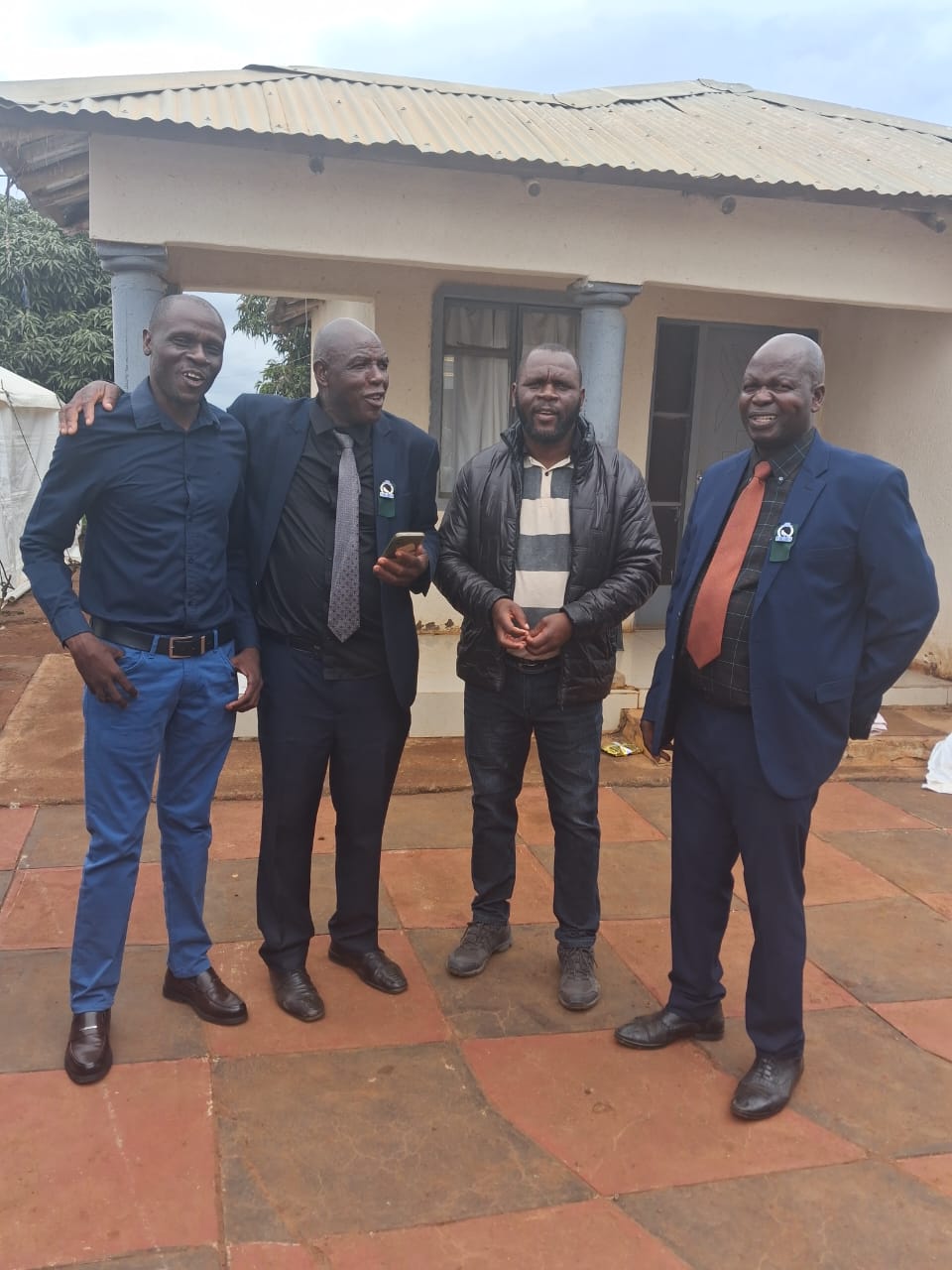 Vatukulu va Dumela wa Mulamula, Khambani wa Mulamula na Nwa Chavani wa Mulamula